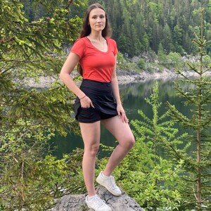 Černá dámská sportovní sukně se skrytými nohavičkami Velikost: L