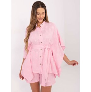Světle růžový letní dámský komplet s kimonovou košilí a kraťasy LK-KMPL-510072.68-light pink Velikost: L/XL