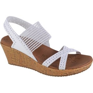 BÍLÉ SANDÁLY NA KLÍNKU SKECHERS BEVERLEE - BOHO GLOW 119330-WHT Velikost: 40