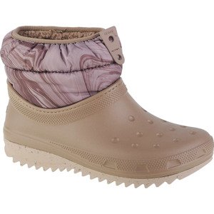 HNĚDÉ KOTNÍKOVÉ SNĚHULE CROCS CLASSIC NEO PUFF SHORTY BOOT 207311-195 Velikost: 37/38