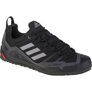 ČERNÉ PÁNSKÉ TENISKY ADIDAS TERREX SWIFT SOLO GZ0331 Velikost: 41 1/3