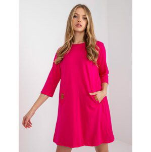 FUCHSIOVÉ VOLNÉ MINI ŠATY DALENNE S KAPSAMI RV-SK-6274.36P-FUCHSIA PINK Velikost: S/M