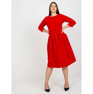 Červené midi šaty LK-SK-506589.31P-red Velikost: 48