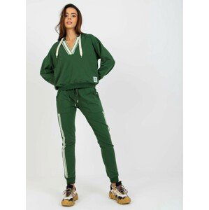 TMAVĚ ZELENÁ TEPLÁKOVKA S PRUHEM -RV-KMPL-8297.52P-DARK GREEN Velikost: S/M