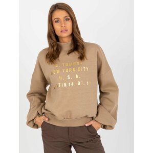 TMAVĚ BÉŽOVÁ MIKINA SE ZLATÝM NÁPISEM EM-BL-643.39X-DARK BEIGE Velikost: L/XL