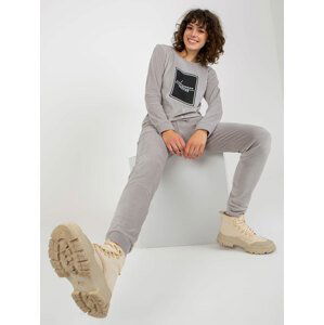 ŠEDÁ VELUROVÝ KOMPLET RELEVANCE FASHION -RV-KMPL-8440.58P-GREY Velikost: S/M