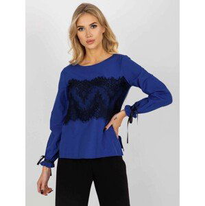 TMAVĚ MODRÁ HALENKA S KRAJKOU A VÁZÁNÍM -LK-BZ-506877.15X-DARK BLUE Velikost: 36