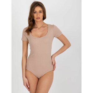 BÉŽOVÉ BODY S KRÁTKÝM RUKÁVEM RV-BO-8646.08-BEIGE Velikost: M