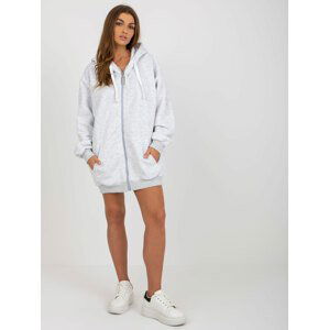 SVĚTLE ŠEDÁ DELŠÍ OVERSIZE MIKINA NA ZIP S KAPUCÍ EM-BL-751.15X-LIGHT GREY Velikost: ONE SIZE