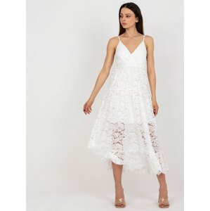 Bílé krajkové midi šaty s volánkem -TW-SK-BI-8247.62P-bílé Velikost: M