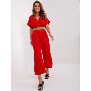 ČERVENÝ ELEGANTNÍ OVERAL SE ŠIROKÝMI NOHAVICEMI A KRÁTKÝM RUKÁVEM DHJ-KO-5126.54-RED Velikost: ONE SIZE