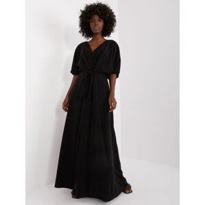 ČERNÉ MAXI ŠATY S ROZPARKEM CHA-SK-0608-1.68-BLACK Velikost: S/M