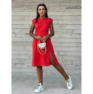 ČERVENÉ MIDI ŠATY S ROZPARKEM TW-SK-2318.69P-RED Velikost: 2XL