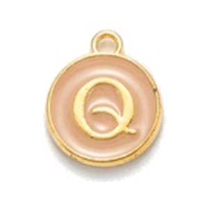 Kovový přívěšek s písmenem Q, krémový, 14x12x2 mm