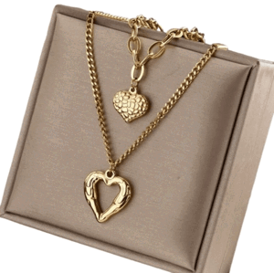 Dvojitý náhrdelník srdce na zlatém řetízku z chirurgické oceli