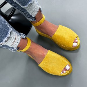 Žluté dámské sandále na platformě