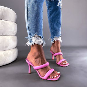 Růžové sandále