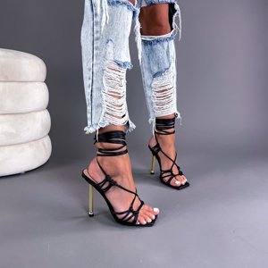 Černé stylové sandále