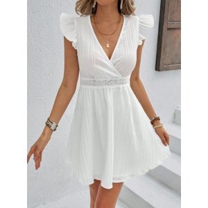 Bílé krátké šaty