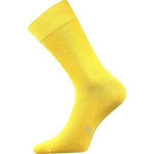 Barevné společenské ponožky Lonka DECOLOR žlutá 39-42 (26-28)