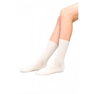 Steven art.062 Proužek Dámské ponožky 35-37 bílá