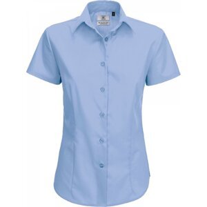 B&C Lehká dámská popelínová košile BC s krátkým rukávem a úpravou Easy Care Barva: Modrá, Velikost: 4XL (48) BCSWP64