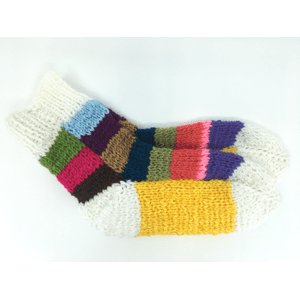 Ponožky od Magdy Ručně pletené veselé ponožky vel. 35-38 Barva: bílá-žlutá