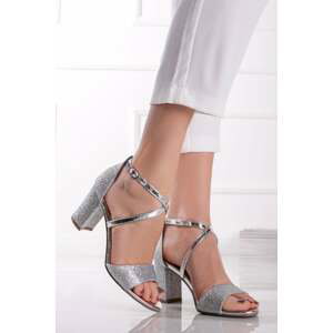 Stříbrné společenské sandály Gabrielle