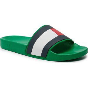 Nazouváky Tommy Jeans Rubber Th Flag Pool Slide FM0FM04263 Olympic Green L4B