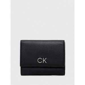 Calvin Klein dámská černá peněženka - OS (BEH)