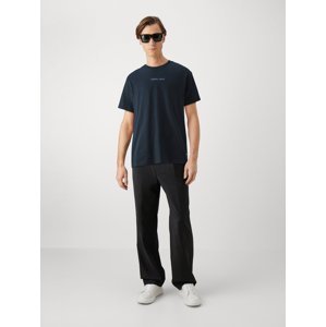 Tommy Jeans pánské tmavě modré tričko - XXL (C1G)
