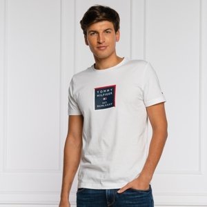 Tommy Hilfiger pánské bílé tričko Box Print - M (YBR)