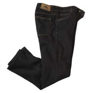 Černé strečové džíny