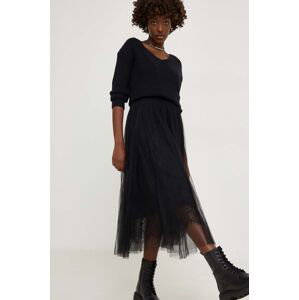 Šaty a svetr Answear Lab černá barva, midi
