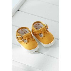 Dětské boty Mayoral Newborn žlutá barva