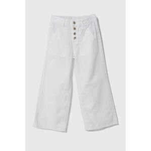 Dětské bavlněné kalhoty Guess bílá barva, hladké