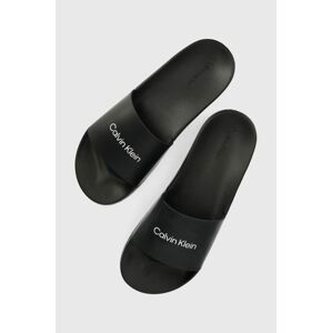 Pantofle Calvin Klein CHUNCKY POOL SLIDE R pánské, černá barva, HM0HM01063