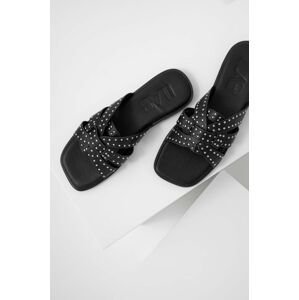 Pantofle Answear Lab X limitovaná kolekce SISTERHOOD dámské, černá barva