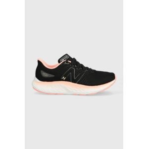 Běžecké boty New Balance Fresh Foam Evoz v2 černá barva