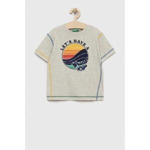 Dětské tričko United Colors of Benetton šedá barva, s aplikací