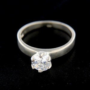 Stříbrný prsten 14802