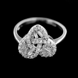 Stříbrný prsten 14980