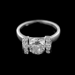 Stříbrný prsten 15229