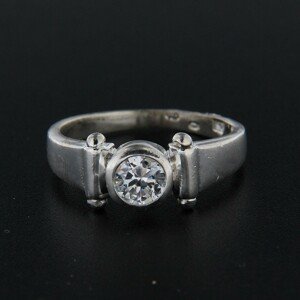 Stříbrný prsten 15410