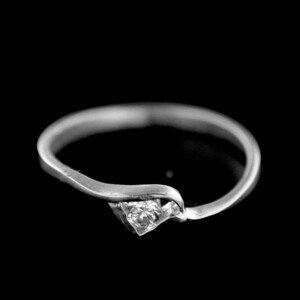 Stříbrný prsten 15443