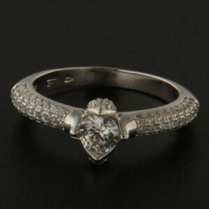 Stříbrný prsten 38505