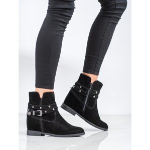 Luxusní dámské černé  kotníčkové boty na klínku