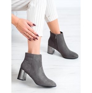 Designové  kotníčkové boty dámské šedo-stříbrné na širokém podpatku