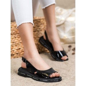Trendy černé dámské  sandály bez podpatku