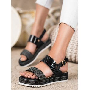 Trendy dámské  sandály černé bez podpatku